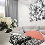 The Actors Apartament *