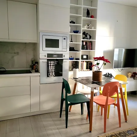 Apartment The Actors *
