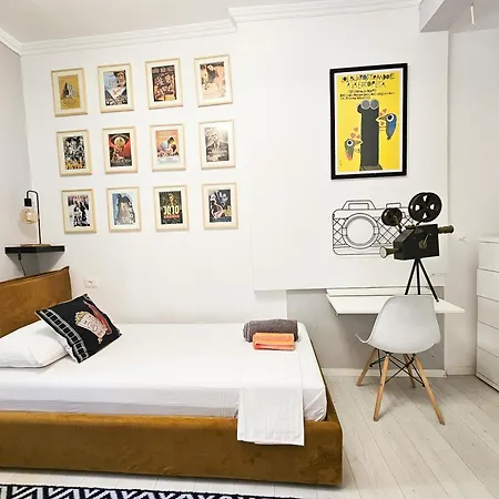 The Actors Appartement